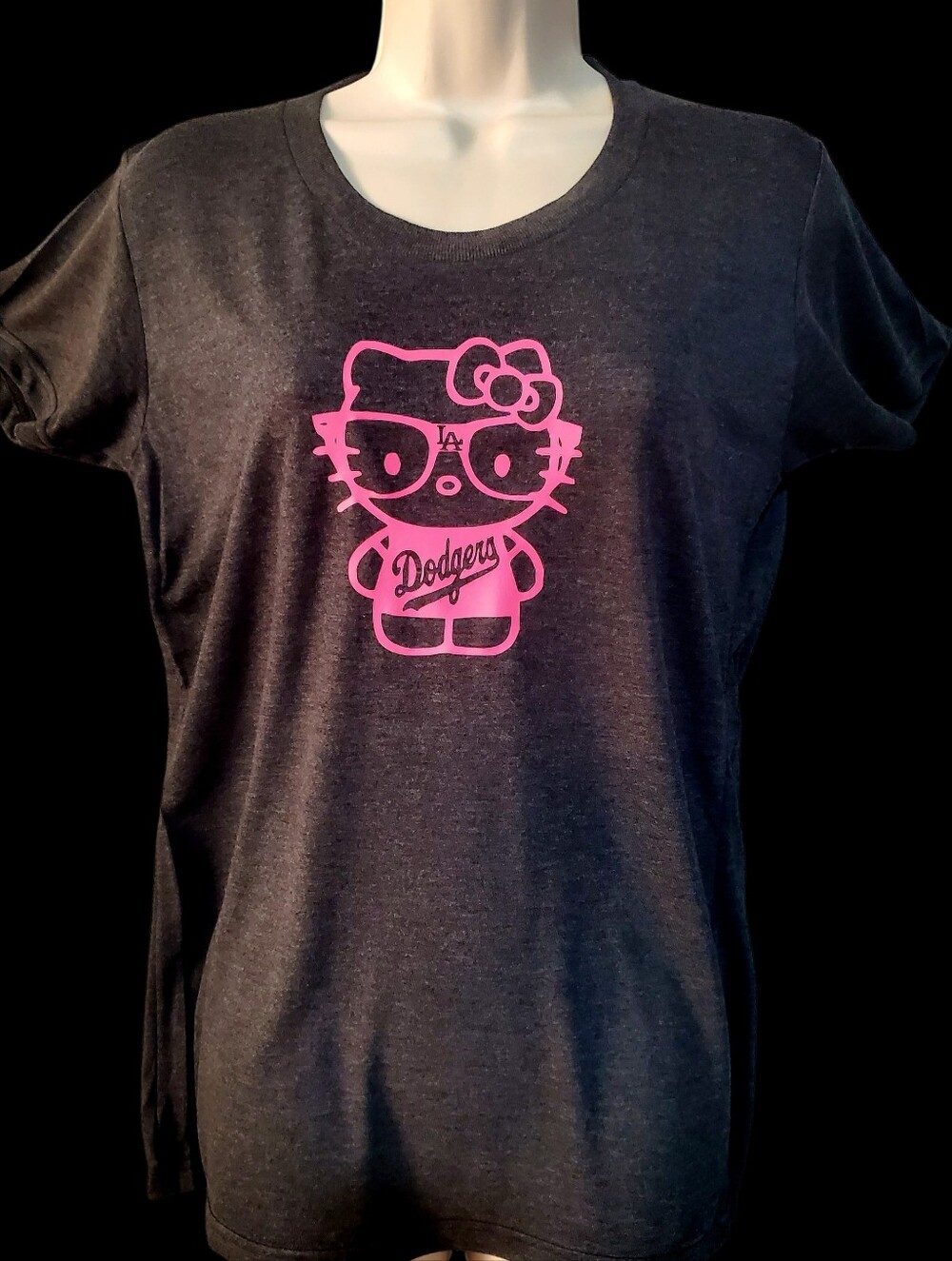 Hello Kitty Los Angeles Dodgers Tshirt! Size Large!